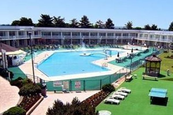 Hotel LANCASTER HOST RESORT (Clay City)